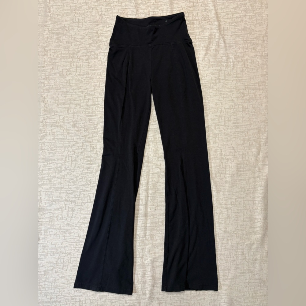 SO High Rise Black Flare Leggings
